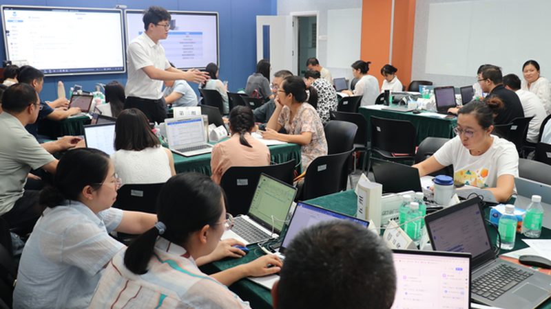 职业培训标准规范：揭秘职场进阶的基石