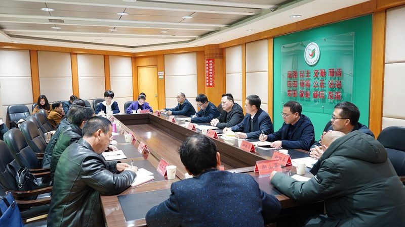 青少年心理咨询师培训课程：优缺点全面解析